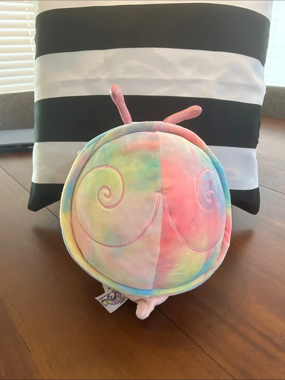 Squishmallow Silvina the Snail